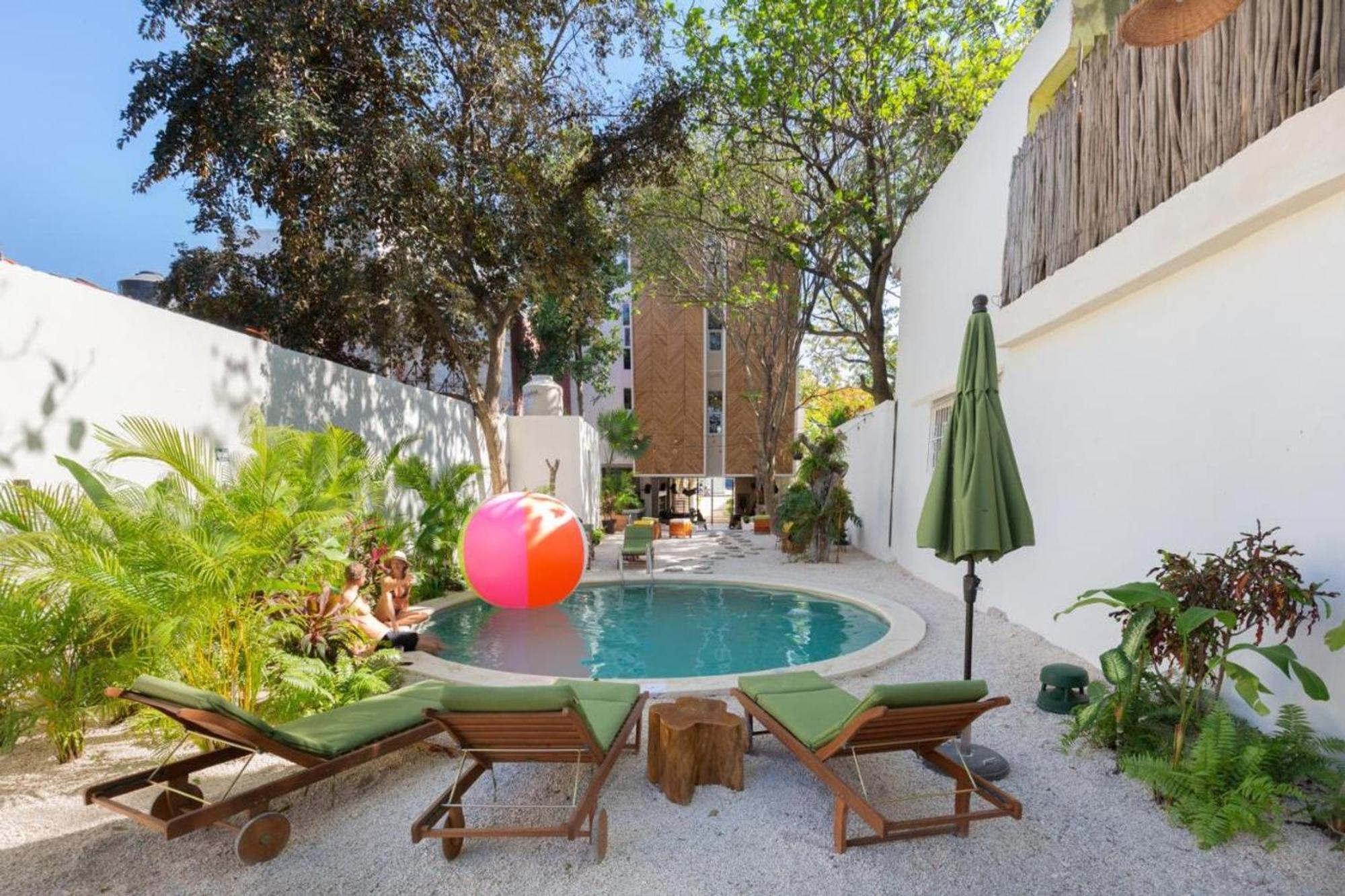 Oostel Tulum