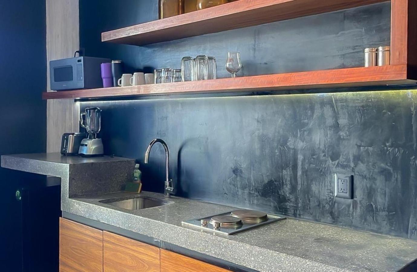 Delightful Modern Apartamento