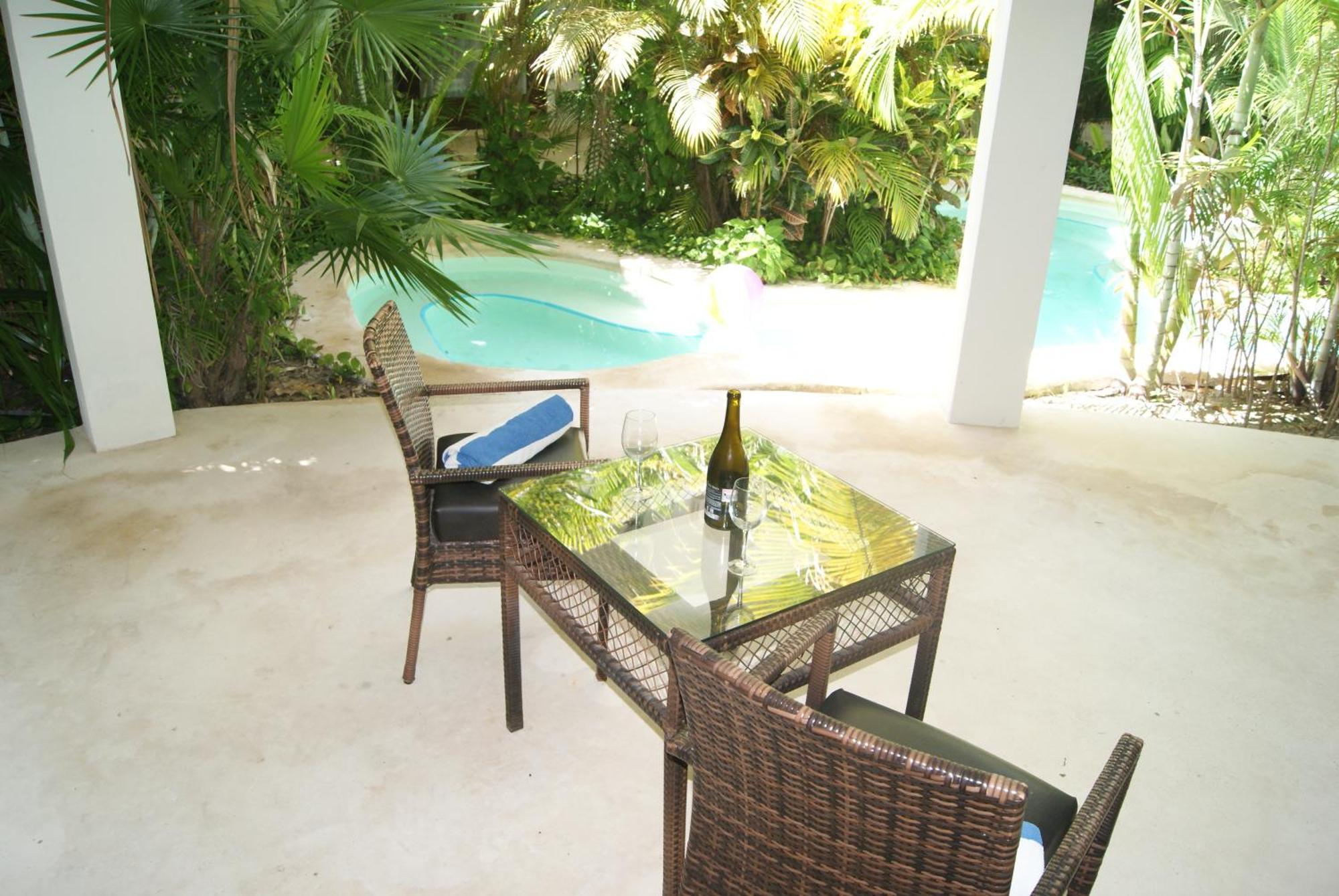 Mak Nuk Village - Clothing Optional Apartahotel 2*