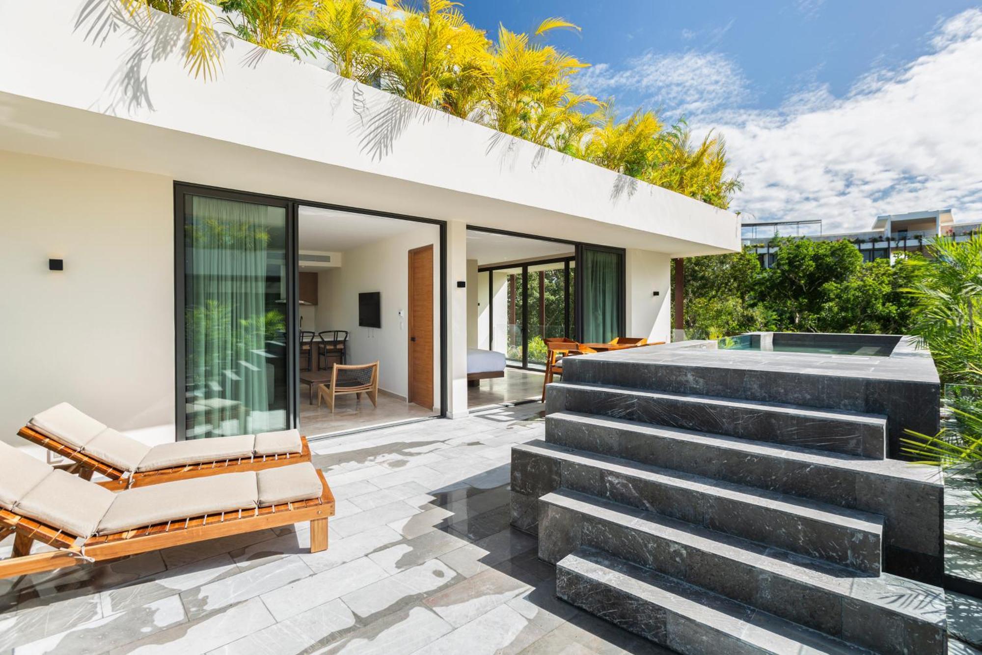 Mistiq Temple Ii Luxury *