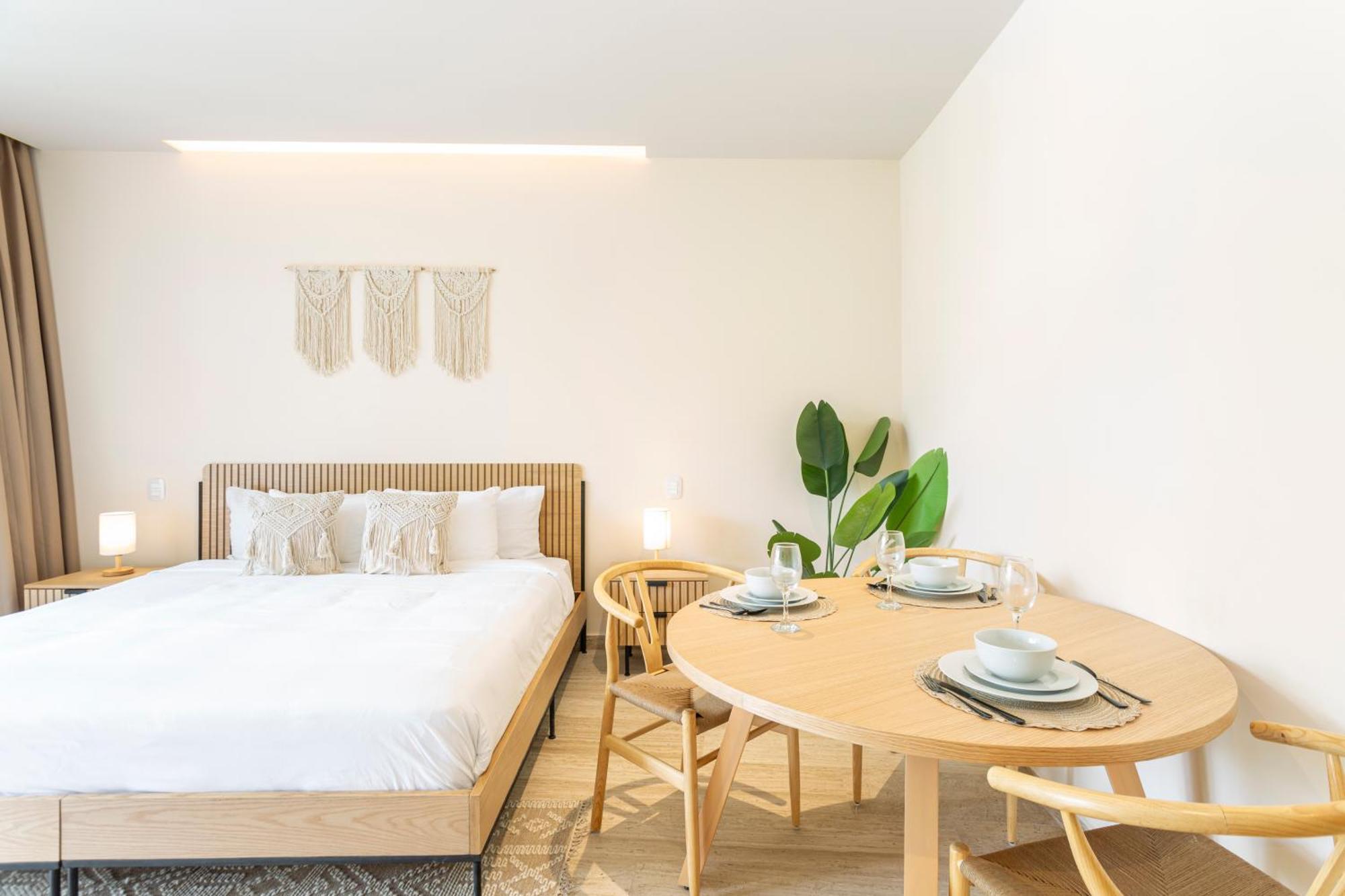 Mistiq Temple Ii Luxury