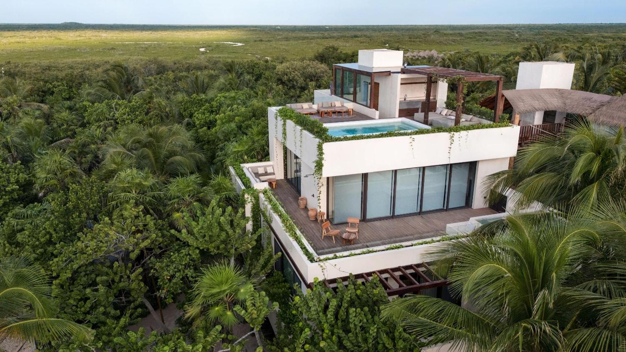 Resort Secrets & Club (adults Only)