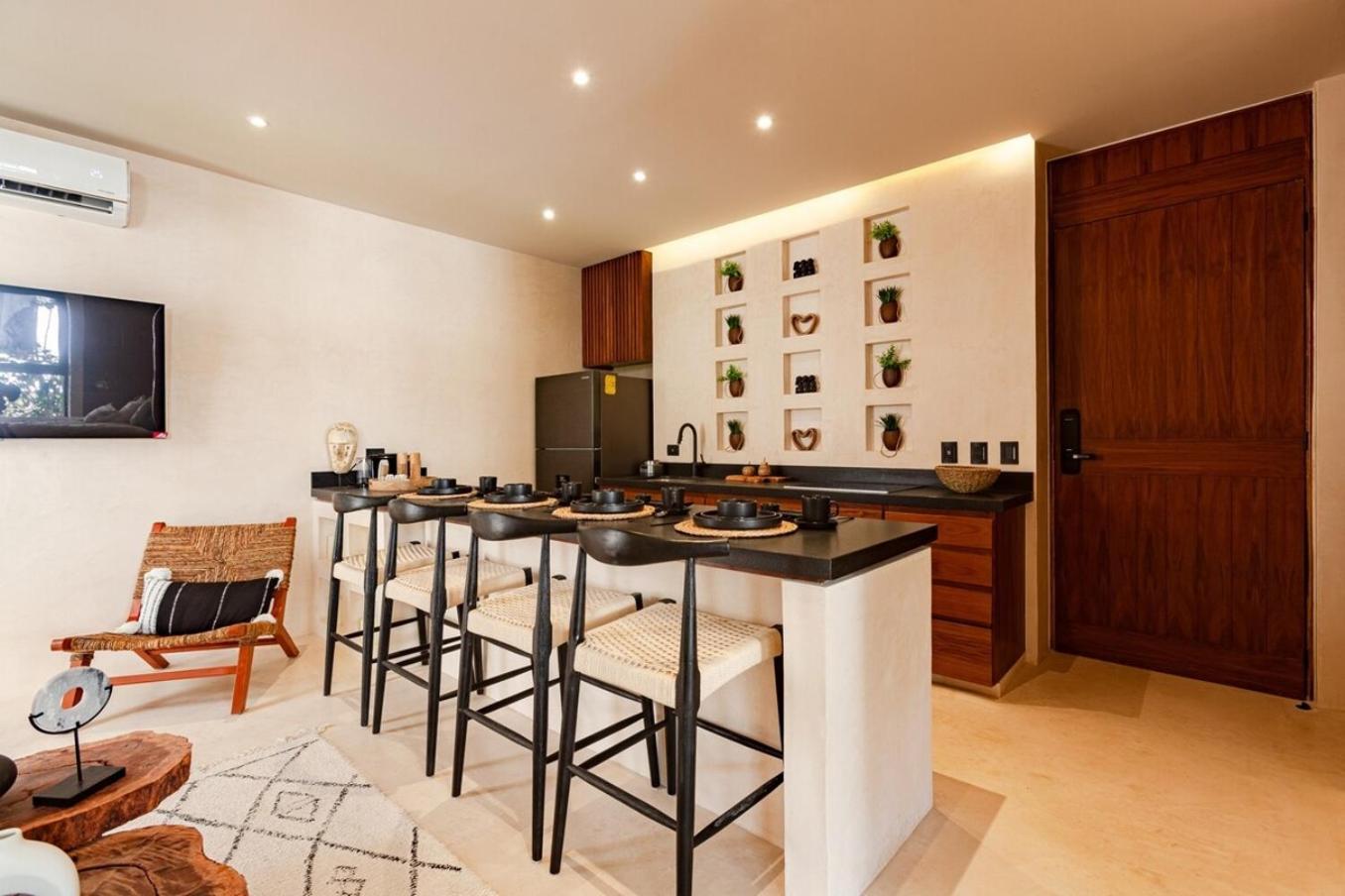 Luxe Jungle 10min To Hot Tub King Apartamento *