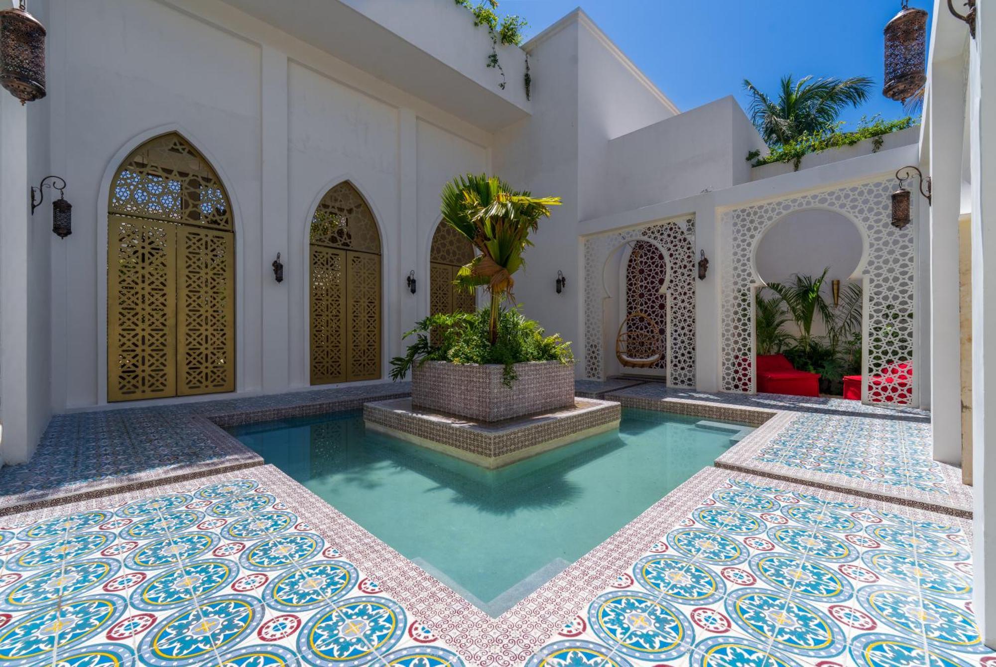 Hotel Sana Beachfront Boutique