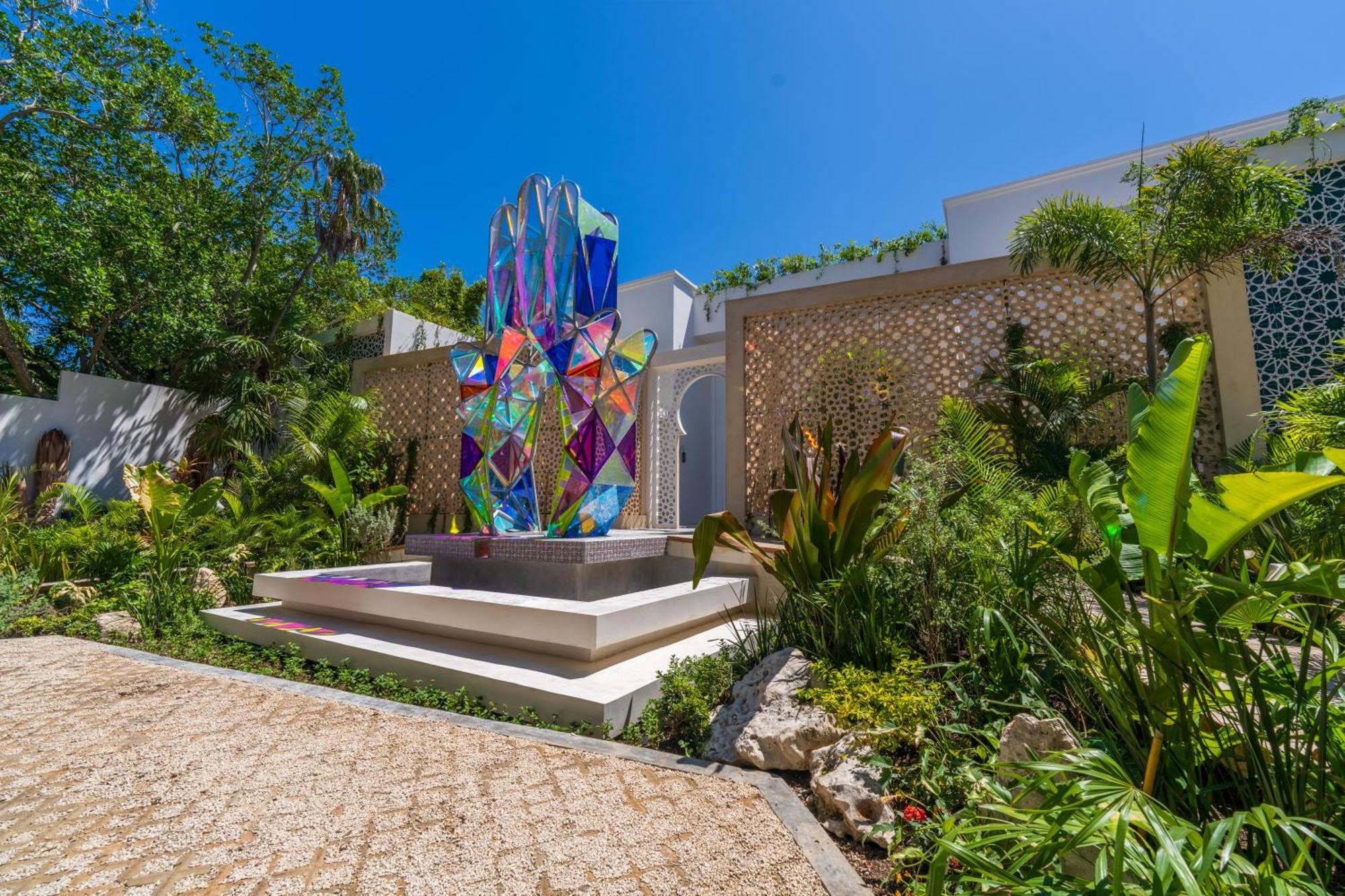 Hotel Sana Beachfront Boutique