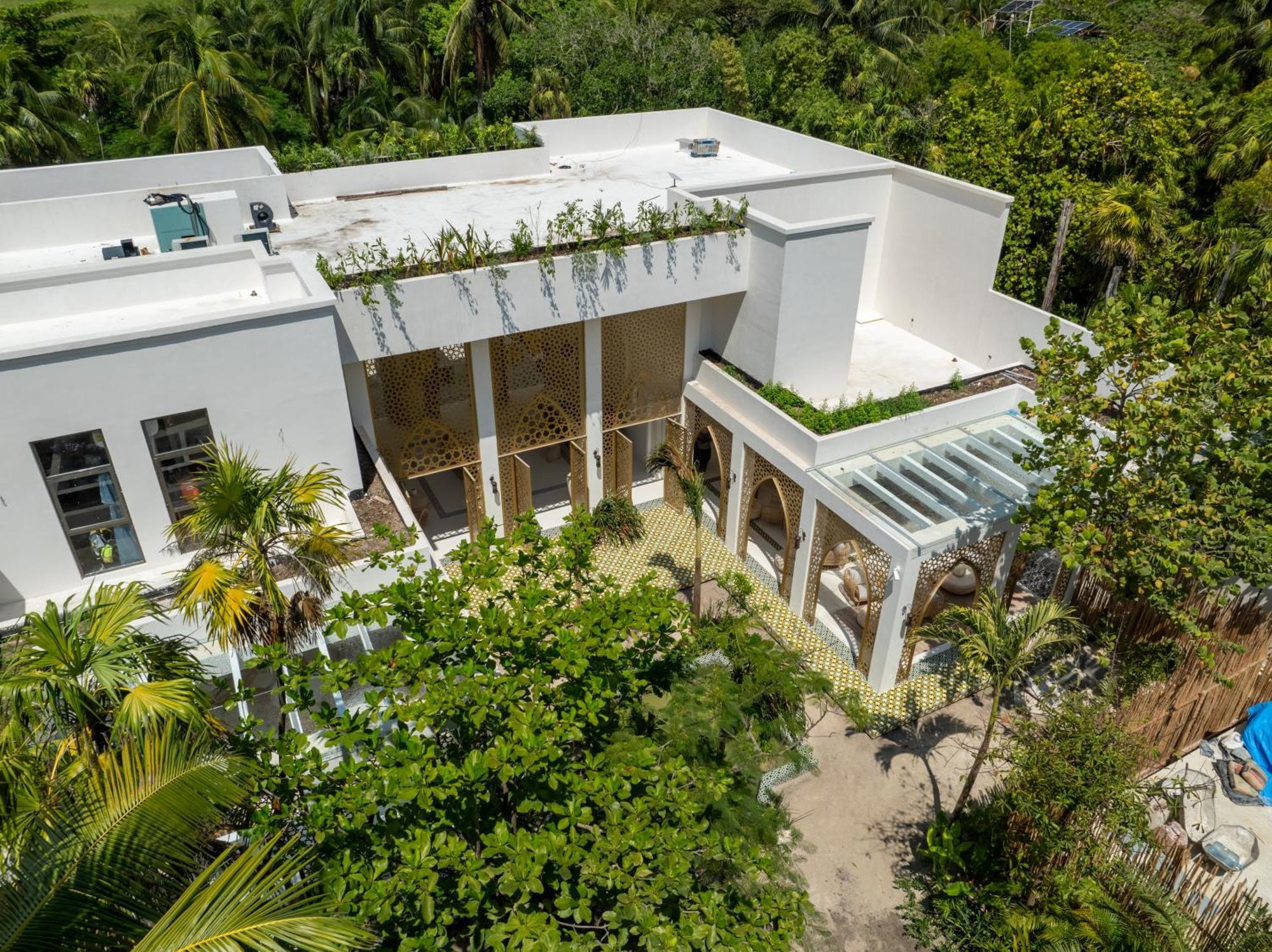 Sana Beachfront Boutique Tulum