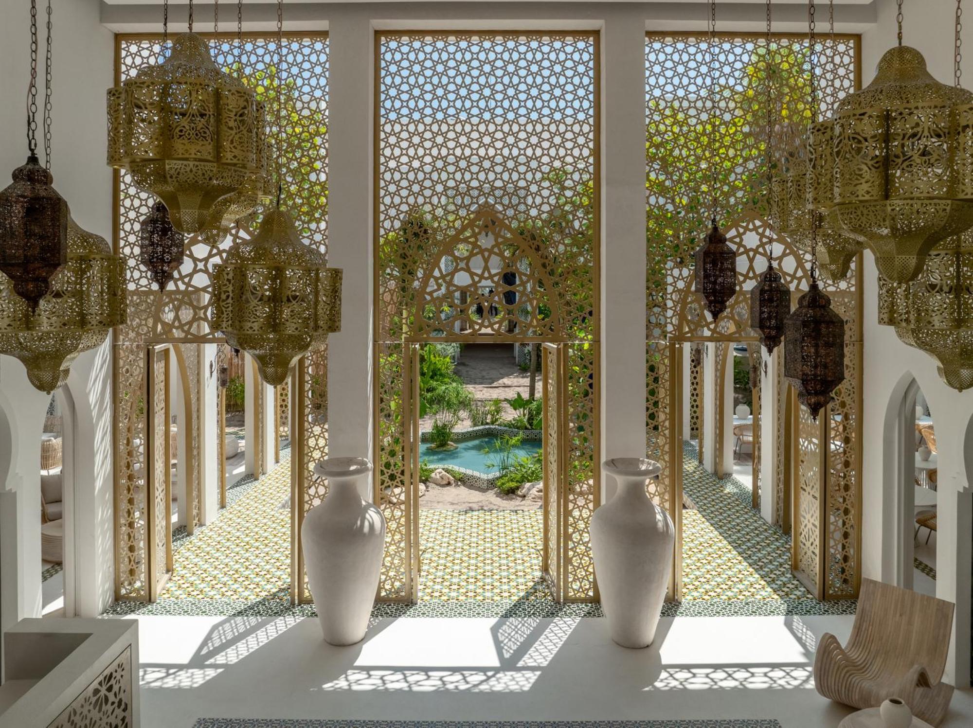 Sana Beachfront Boutique
