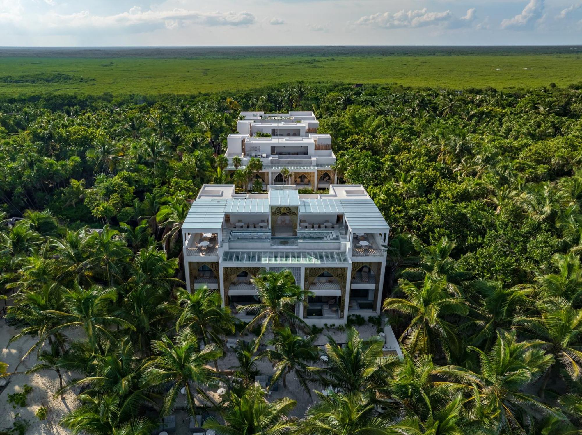 Sana Beachfront Boutique Hotel