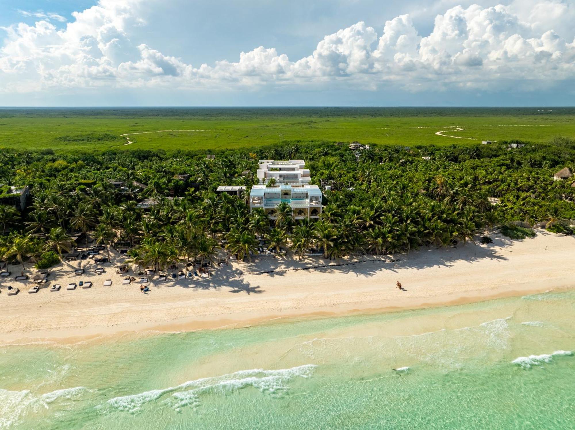 Sana Beachfront Boutique 5*