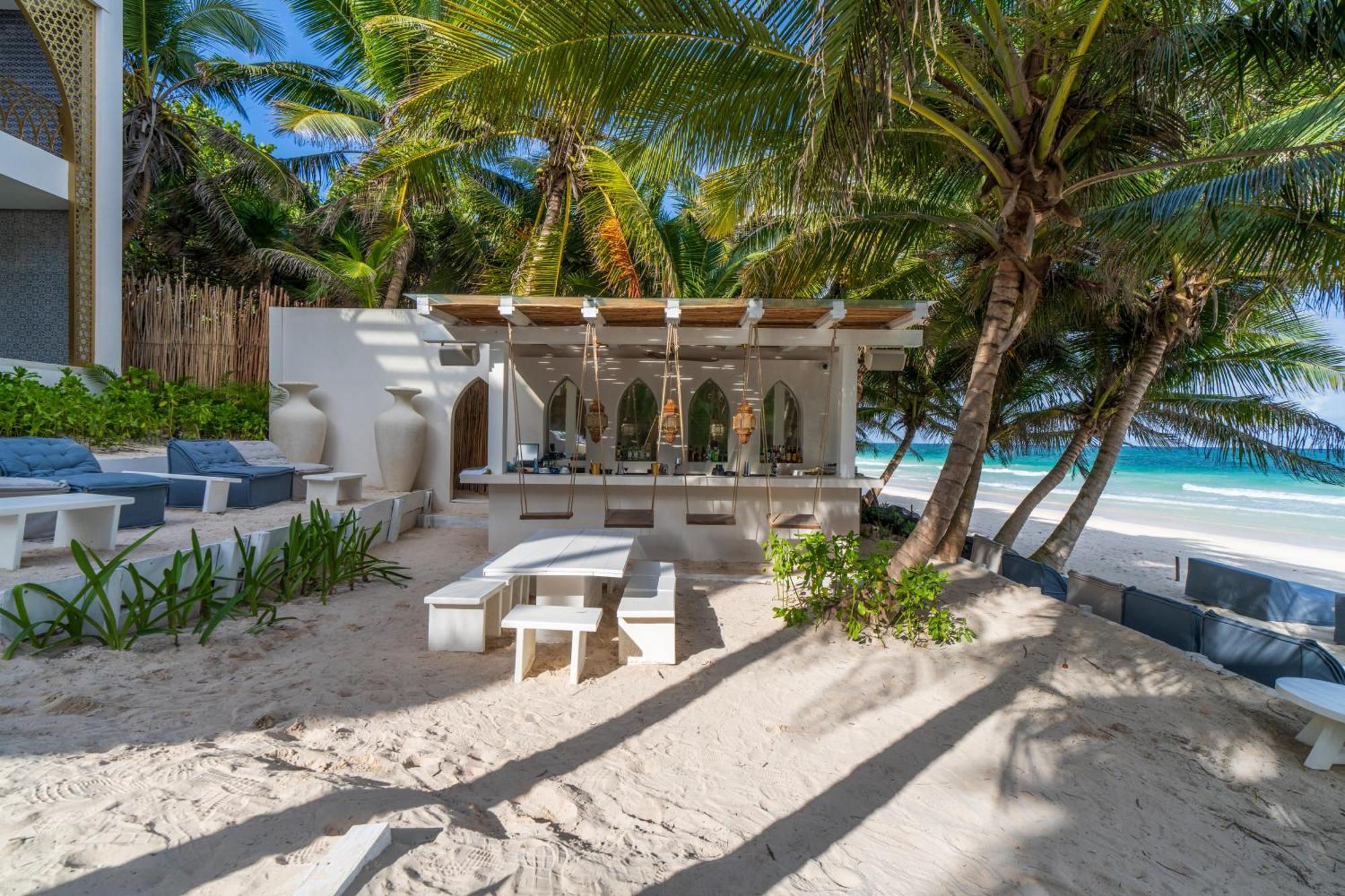 Sana Beachfront Boutique