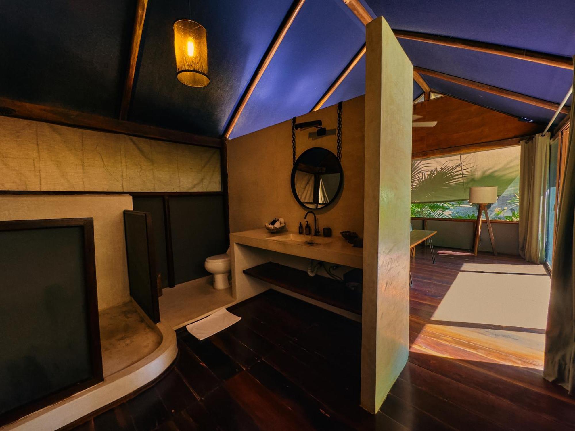 Libelula Beachfront 4* Tulum