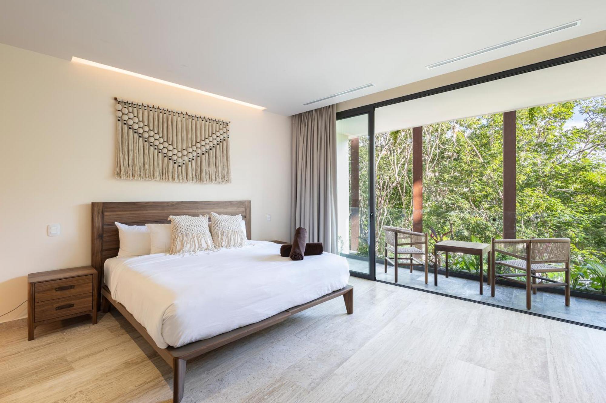 Mistiq Temple Ii Luxury