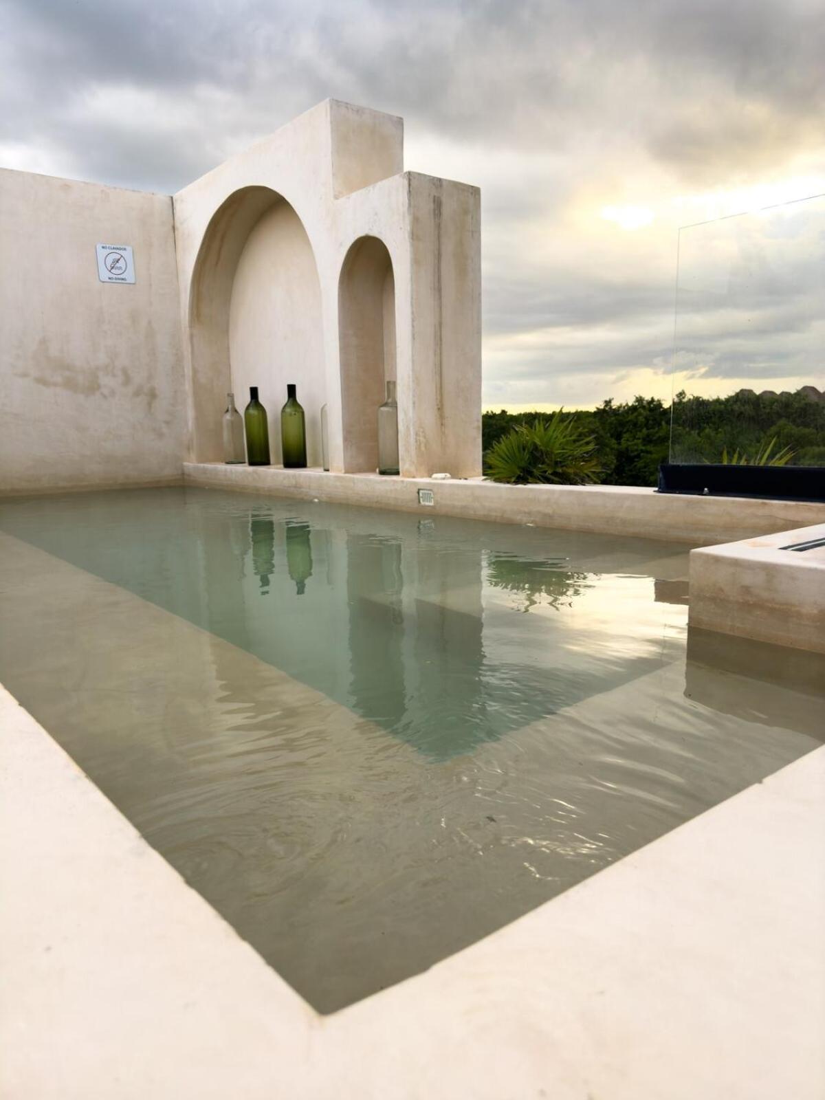 Modern * Tulum