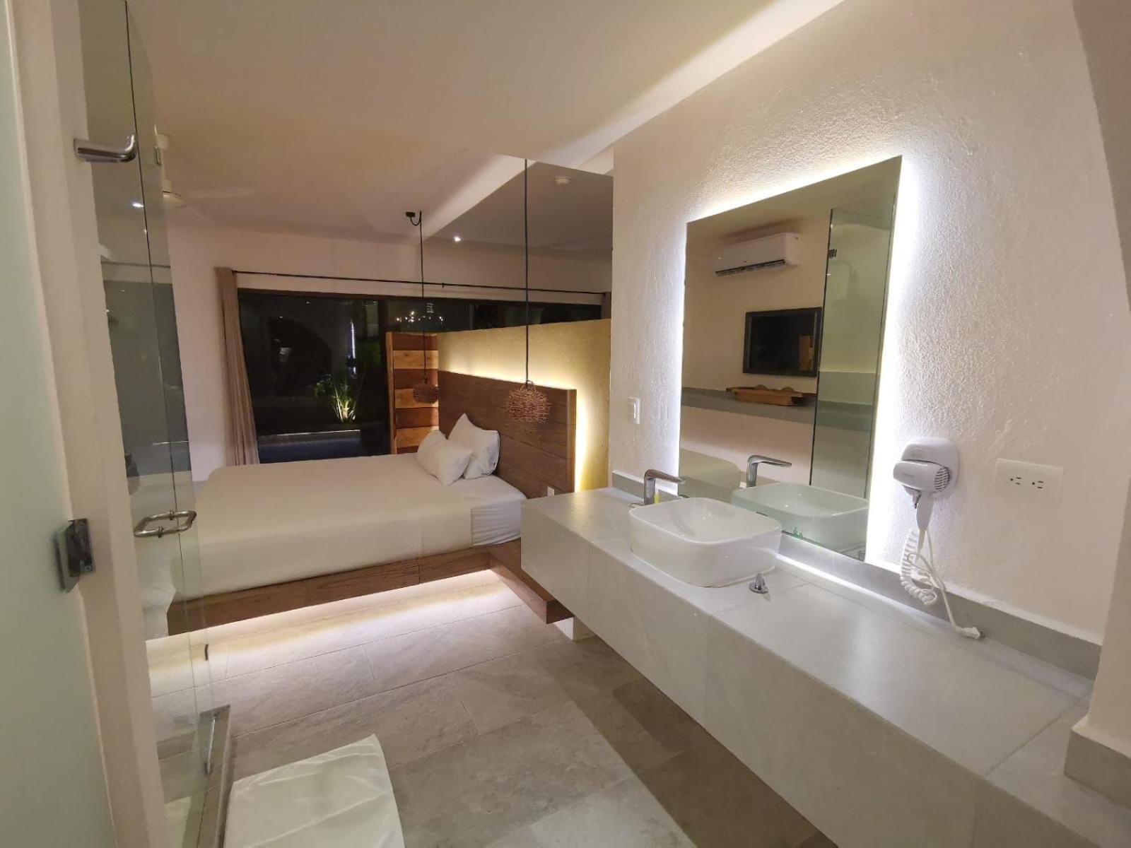 Kuun Taak Hotel 3*