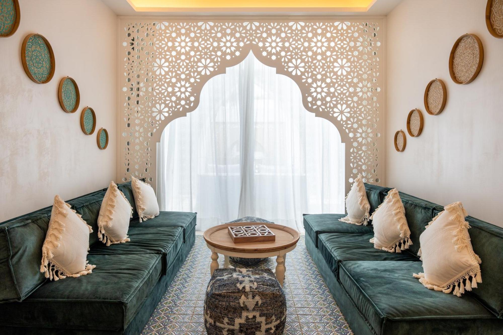 Sana Beachfront Boutique Hotel