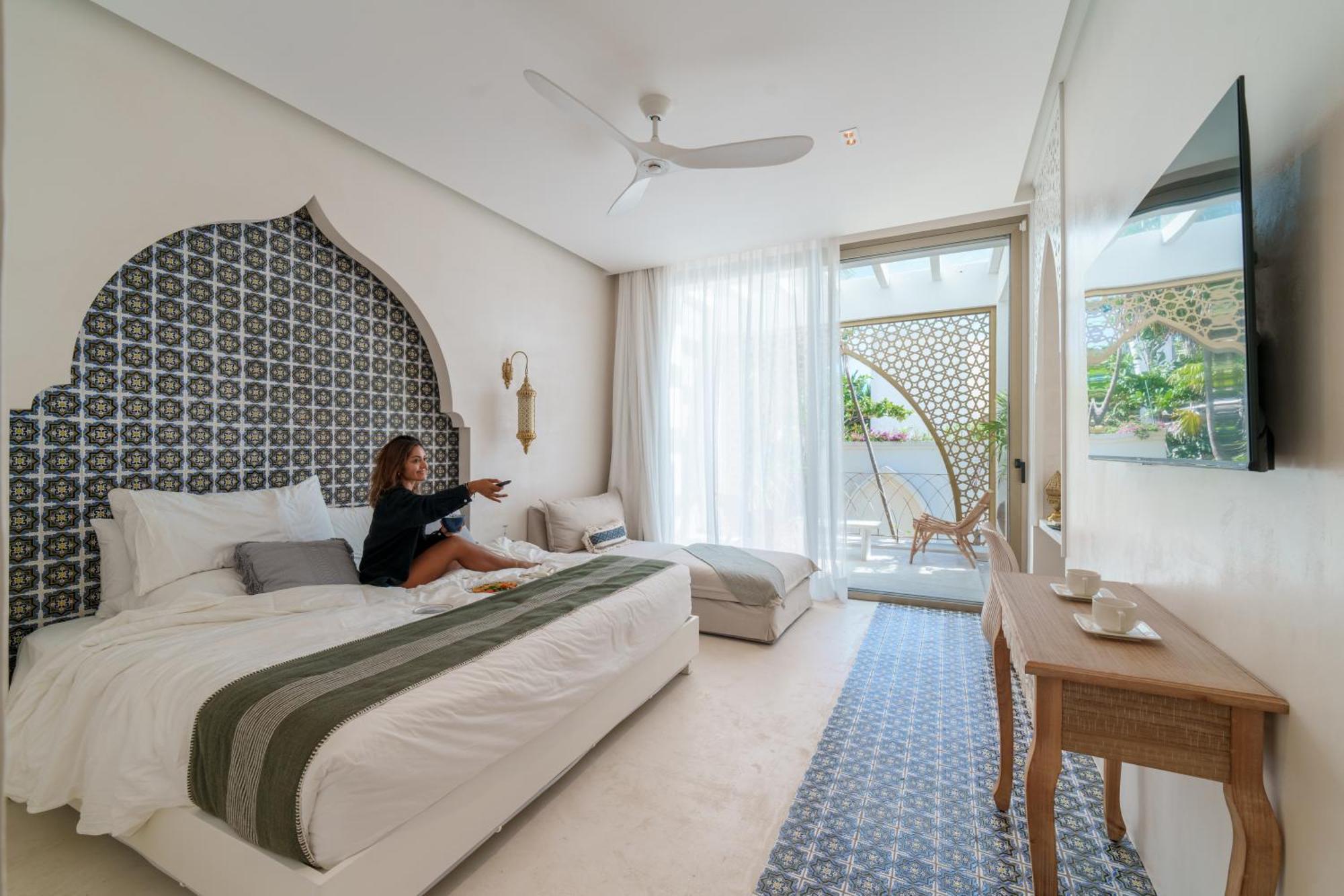 Hotel Sana Beachfront Boutique