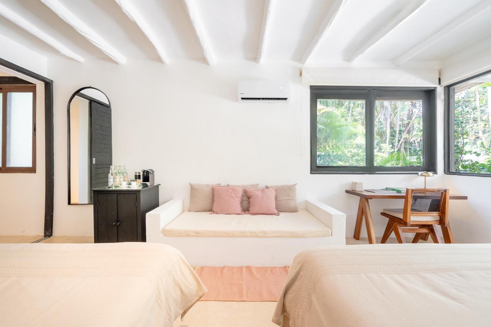 Casa Gitano Hotel 4*