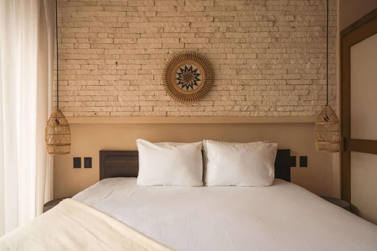 Luxury 3 Bdr With Gym And Rooftop Pool
