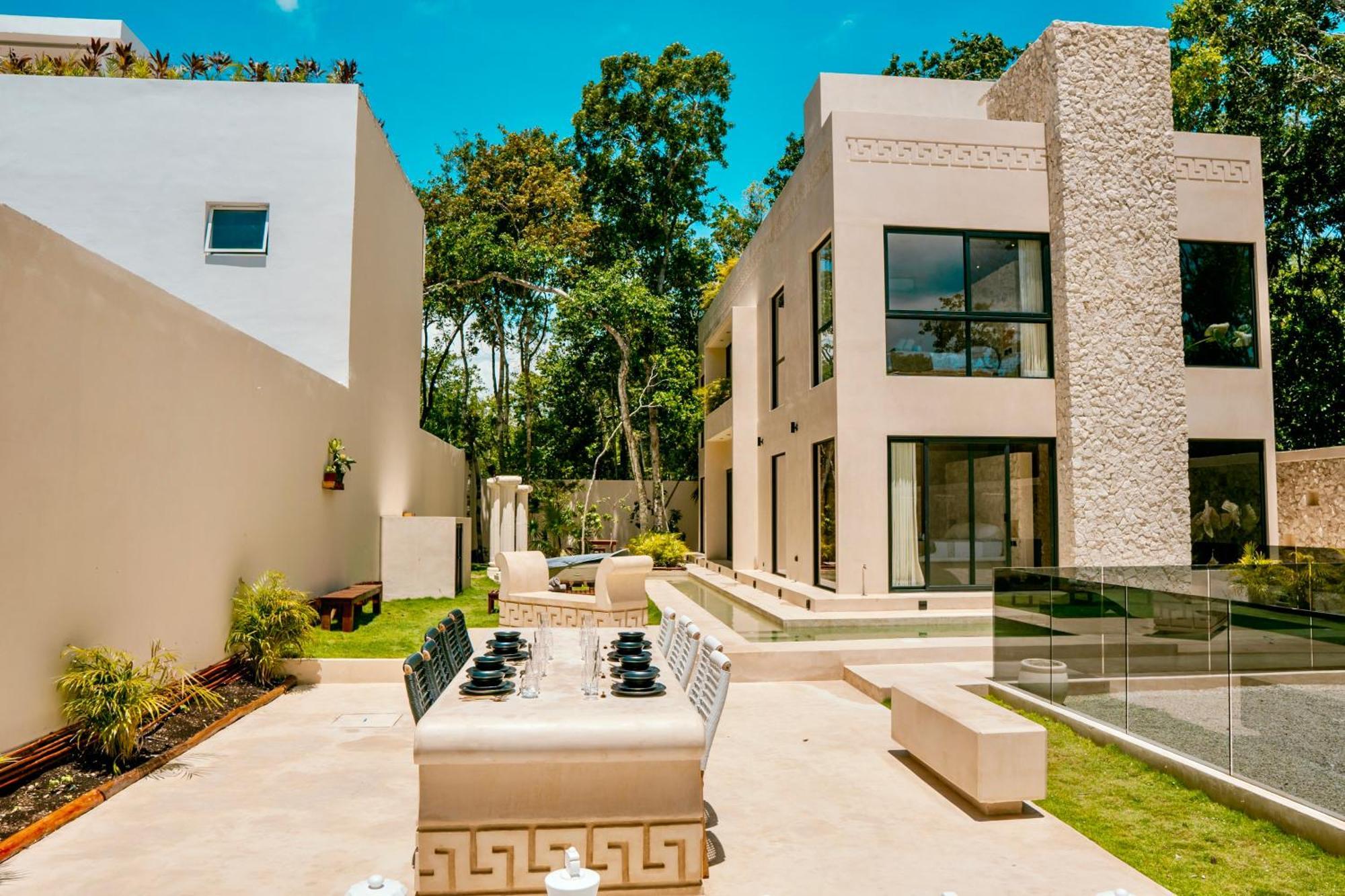 Picasso Villa Tulum