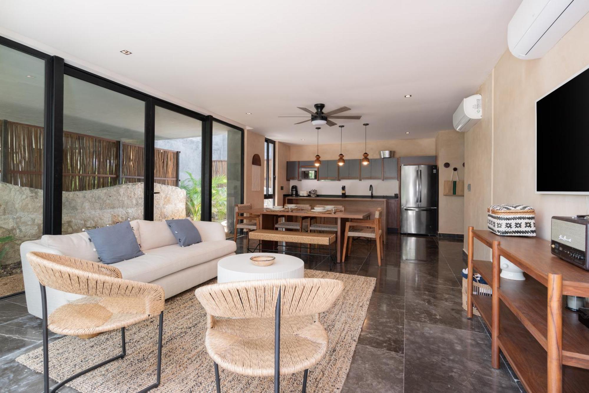 Luxury Oversized Terrace And Private Pool Apartment