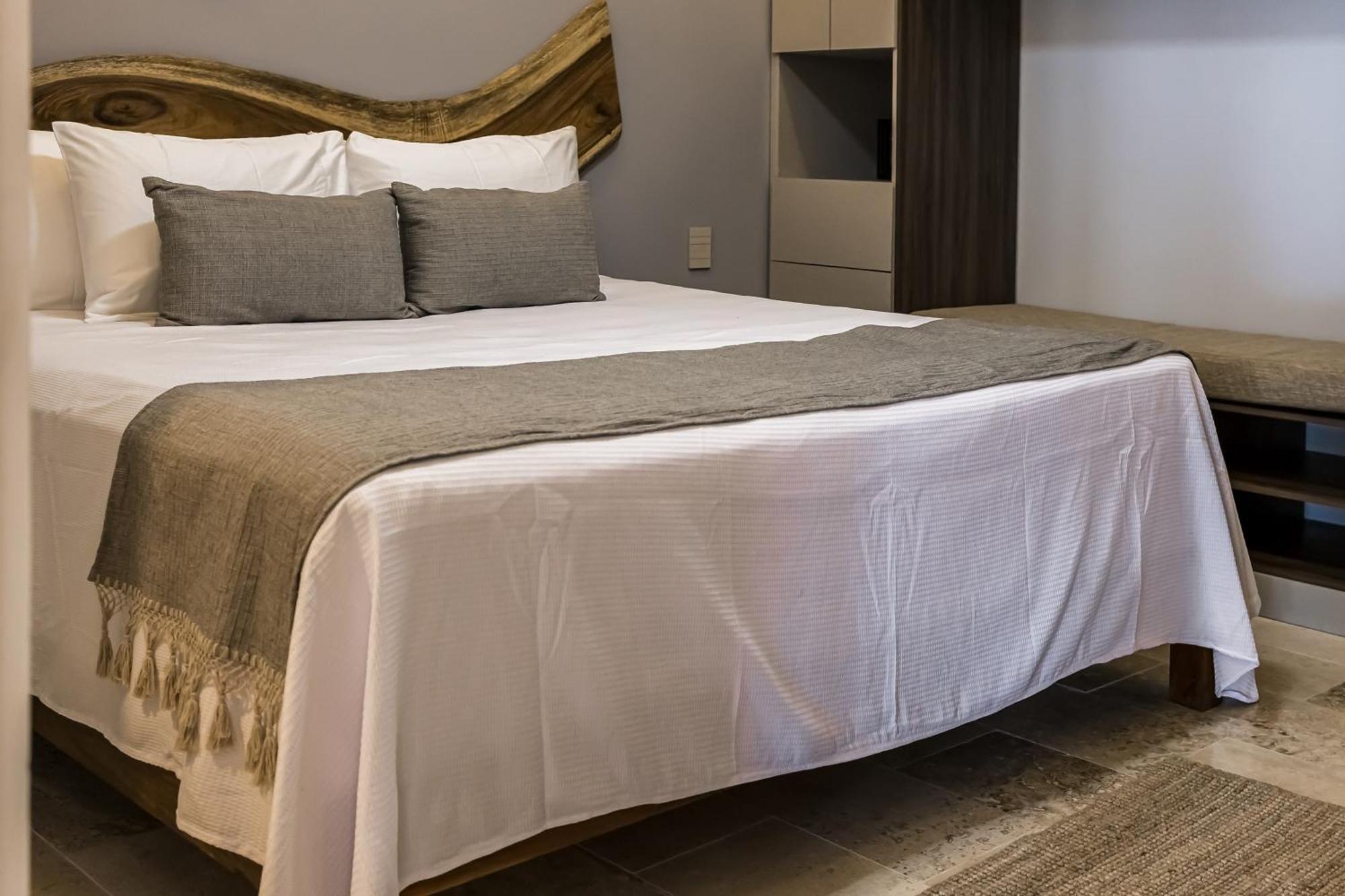 Breeze Oasis C- 203