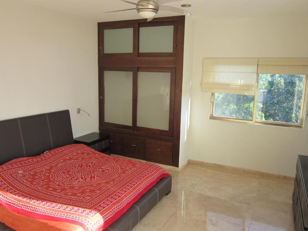 Blueberry Luxury Tulum