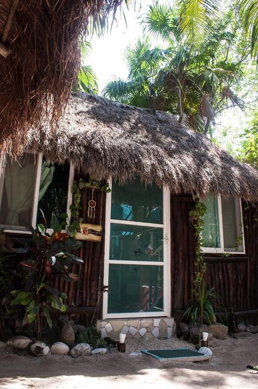 Hotel My Cabanas 3*