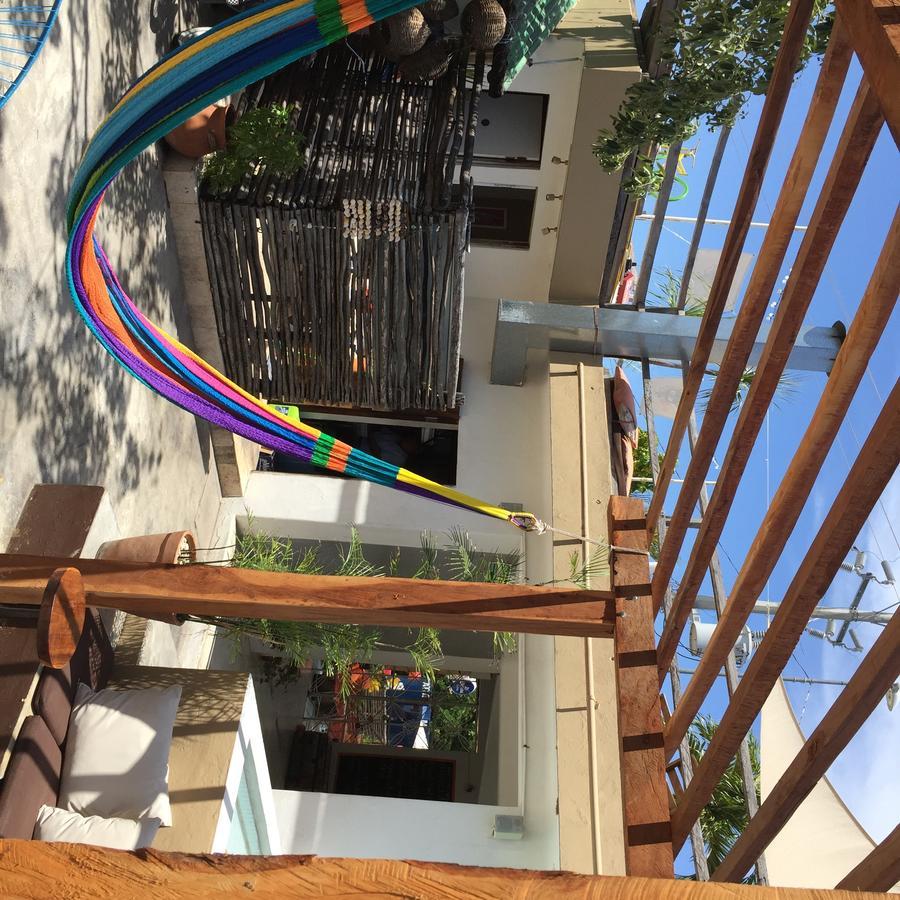 Teetotum Hotel