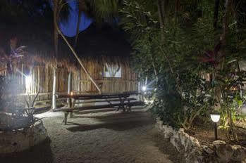 Maya Lodge *