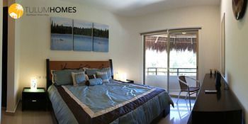 Village 2 Bedroom Penthouse Sleeps 5 Hotel