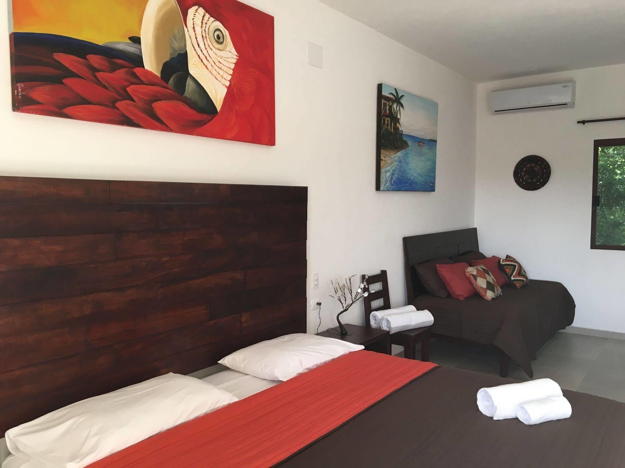 Hotel Casa Santiago