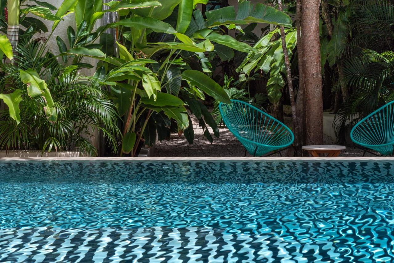 Tiki Tiki Hotel 4*