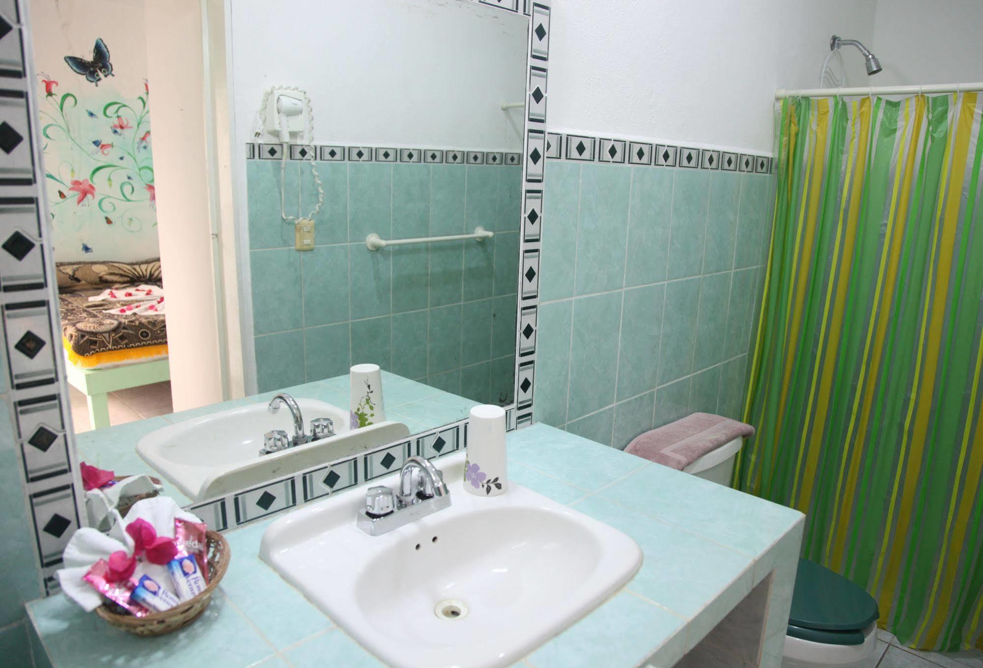 Residencia La Mariposa 3*