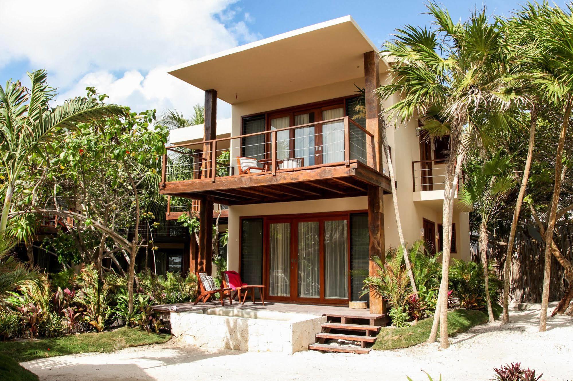 Hotel La Zebra Tulum, A Small Luxury