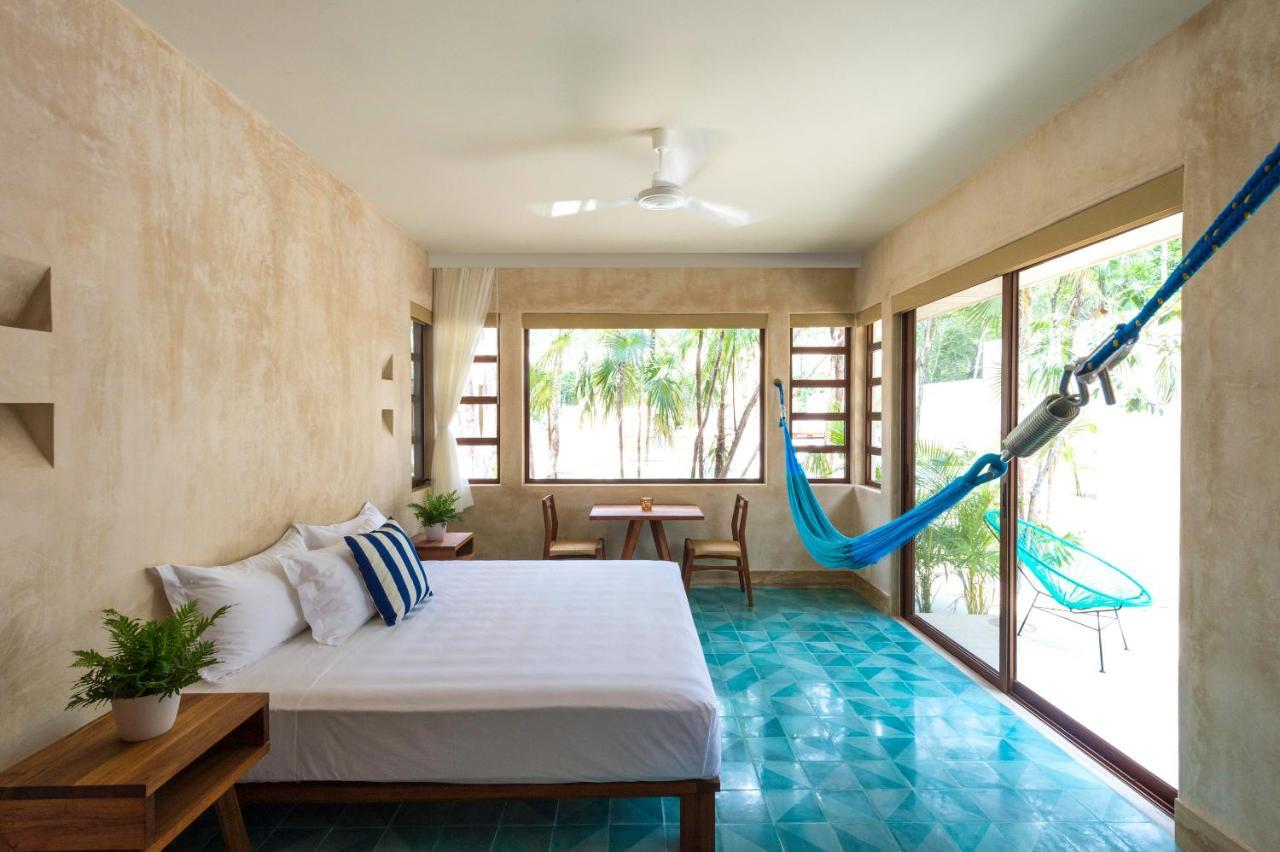 Hotel Tiki Tiki 4*