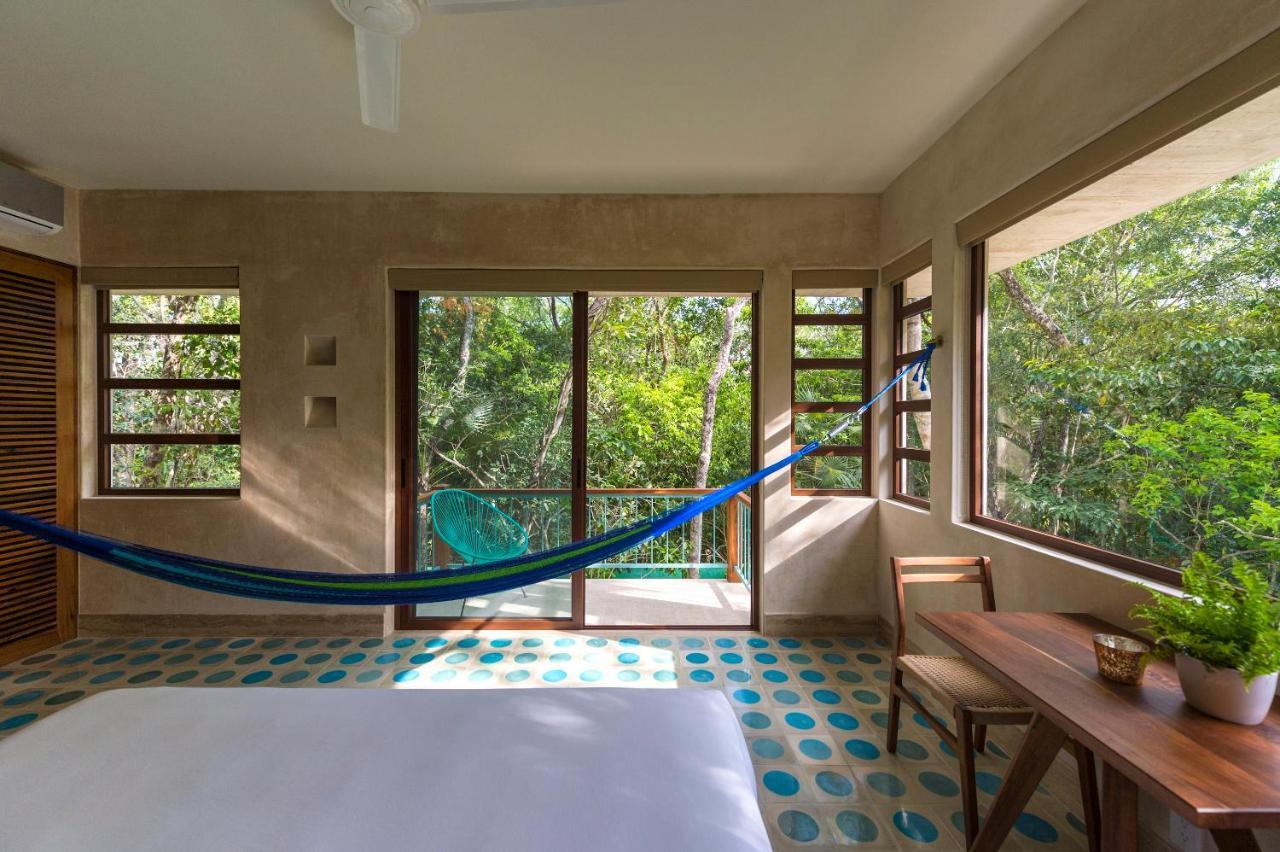Tiki Tiki Hotel