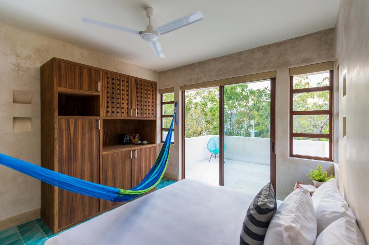 Tiki Tiki Hotel