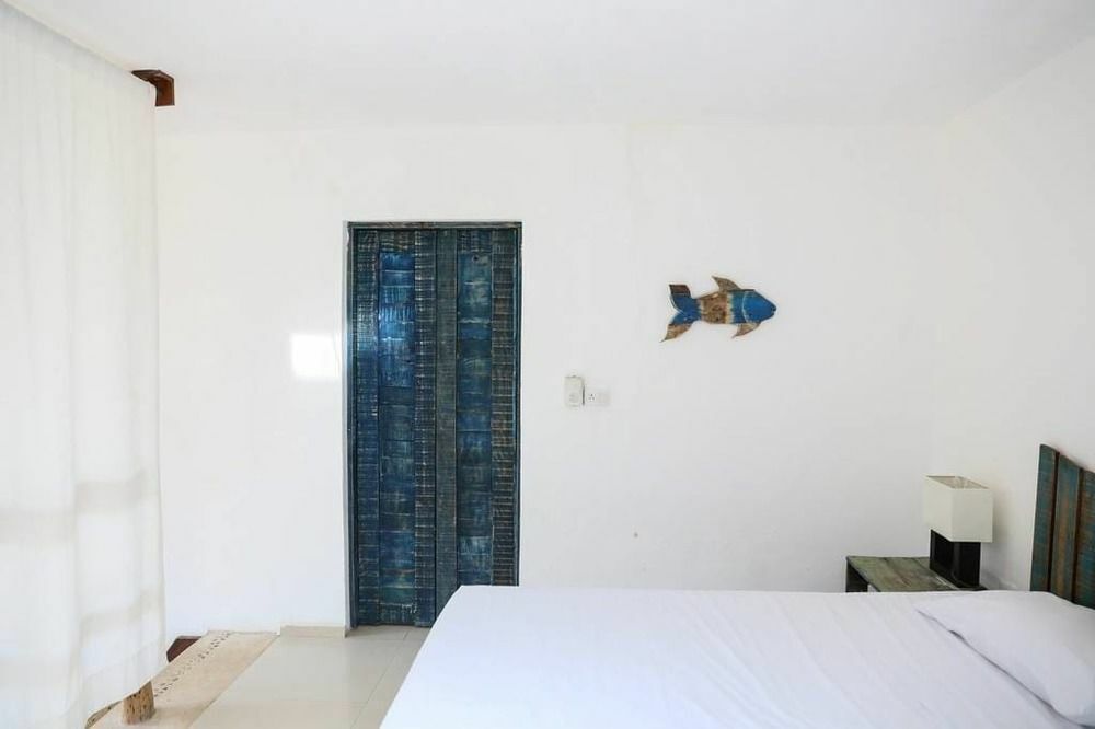 Residencia Gorila 2*