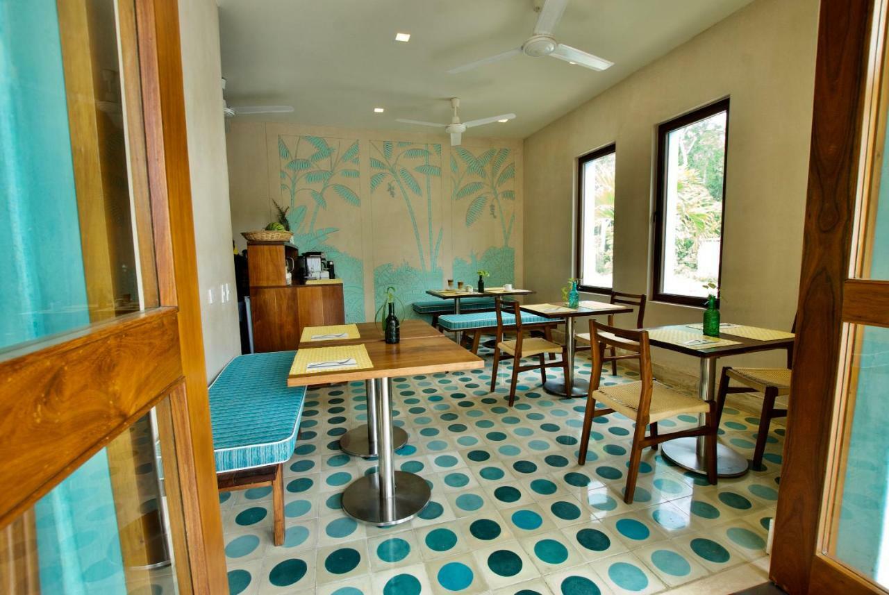 Hotel Tiki Tiki