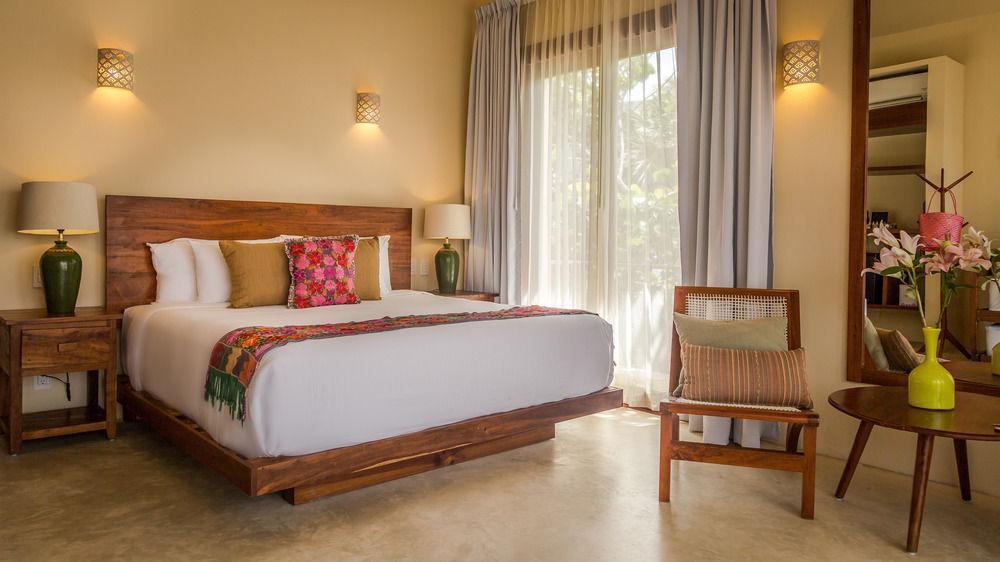 Hotel La Zebra Tulum, A Small Luxury