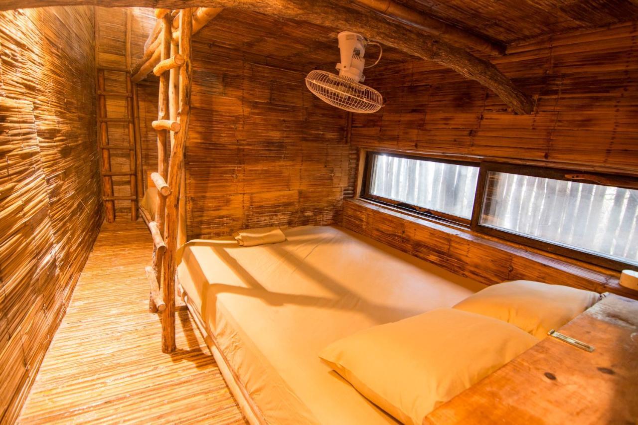 Hostal Bambu Gran Palas Hostal Party *