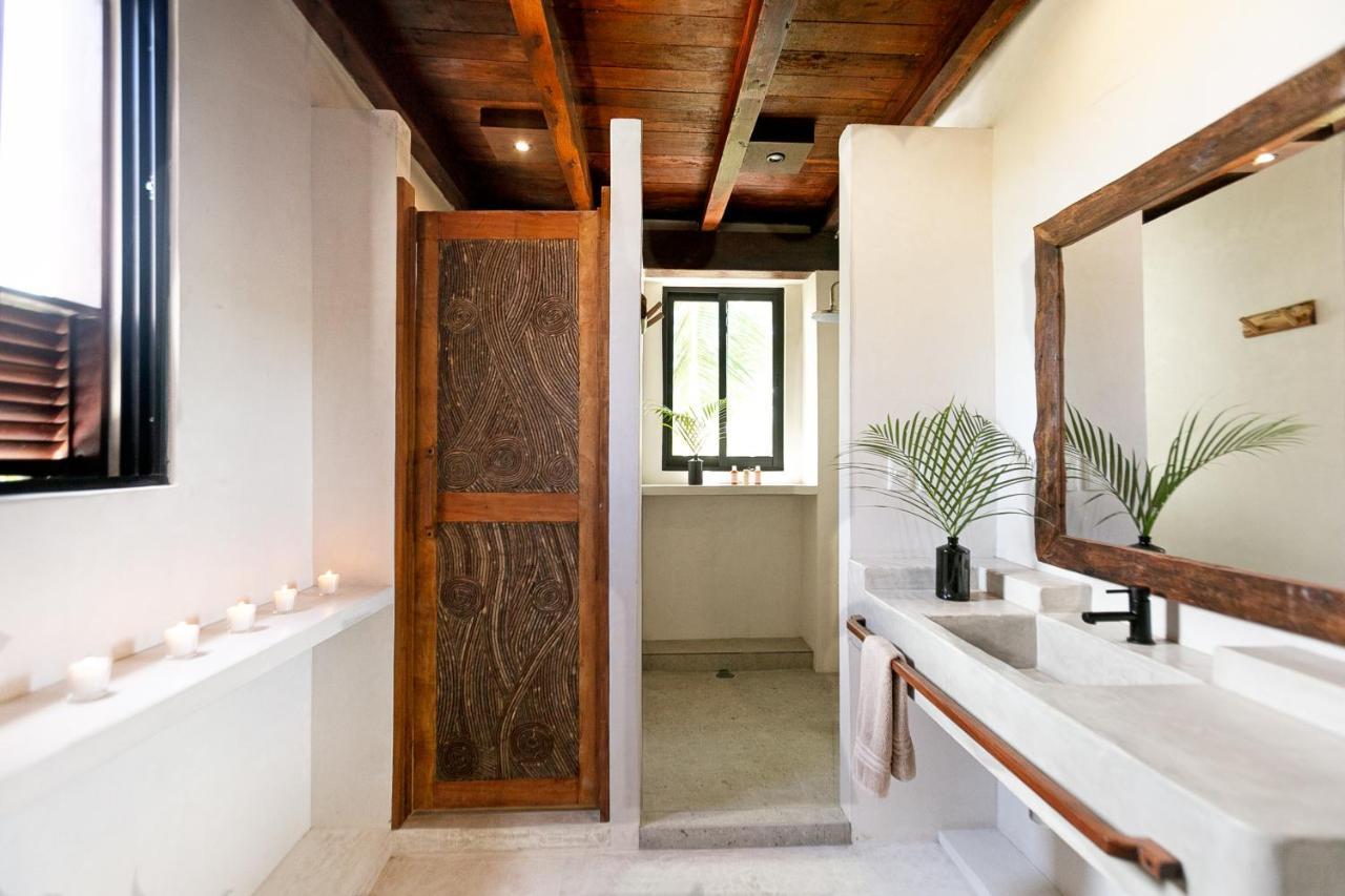 Mohave Jungle Tulum