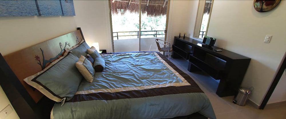 Village 2 Bedroom Penthouse Sleeps 5 3* Tulum